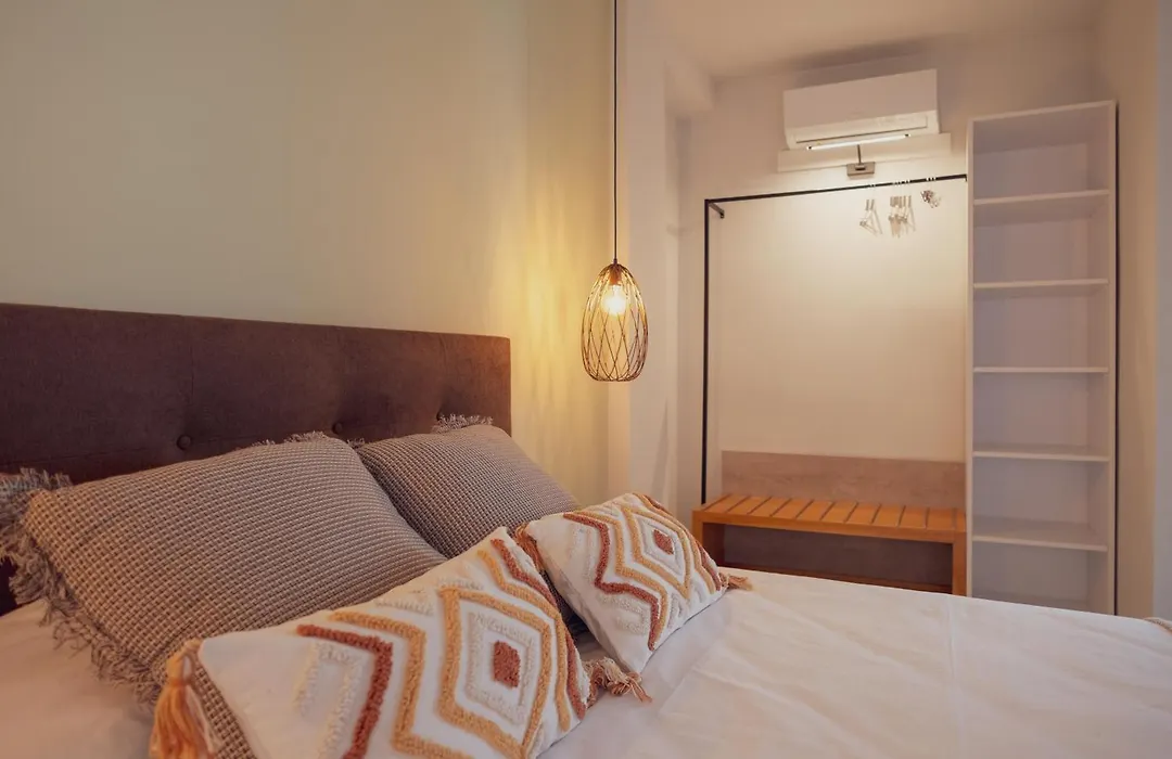 Apartamento Urbano Granada-1